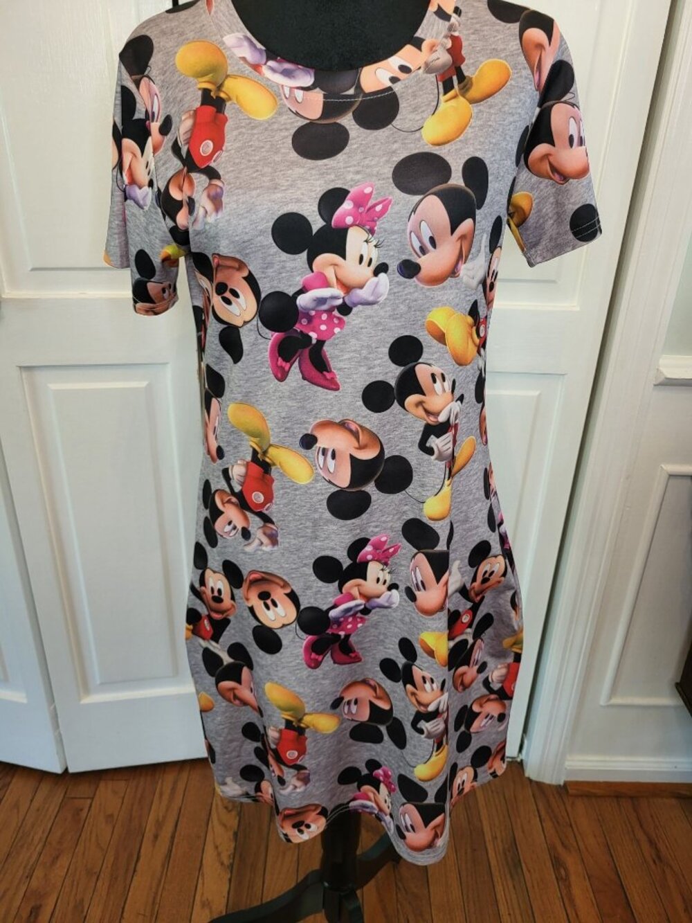 Shein Gray Mickey Minnie Mini Dress Pockets M Bodycon Vacation Travel Kidcore